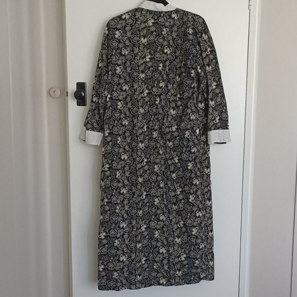 🟡 Vintage Black and Off White Floral lightweight cotton kimono Sz S/M - Picture 3 of 4